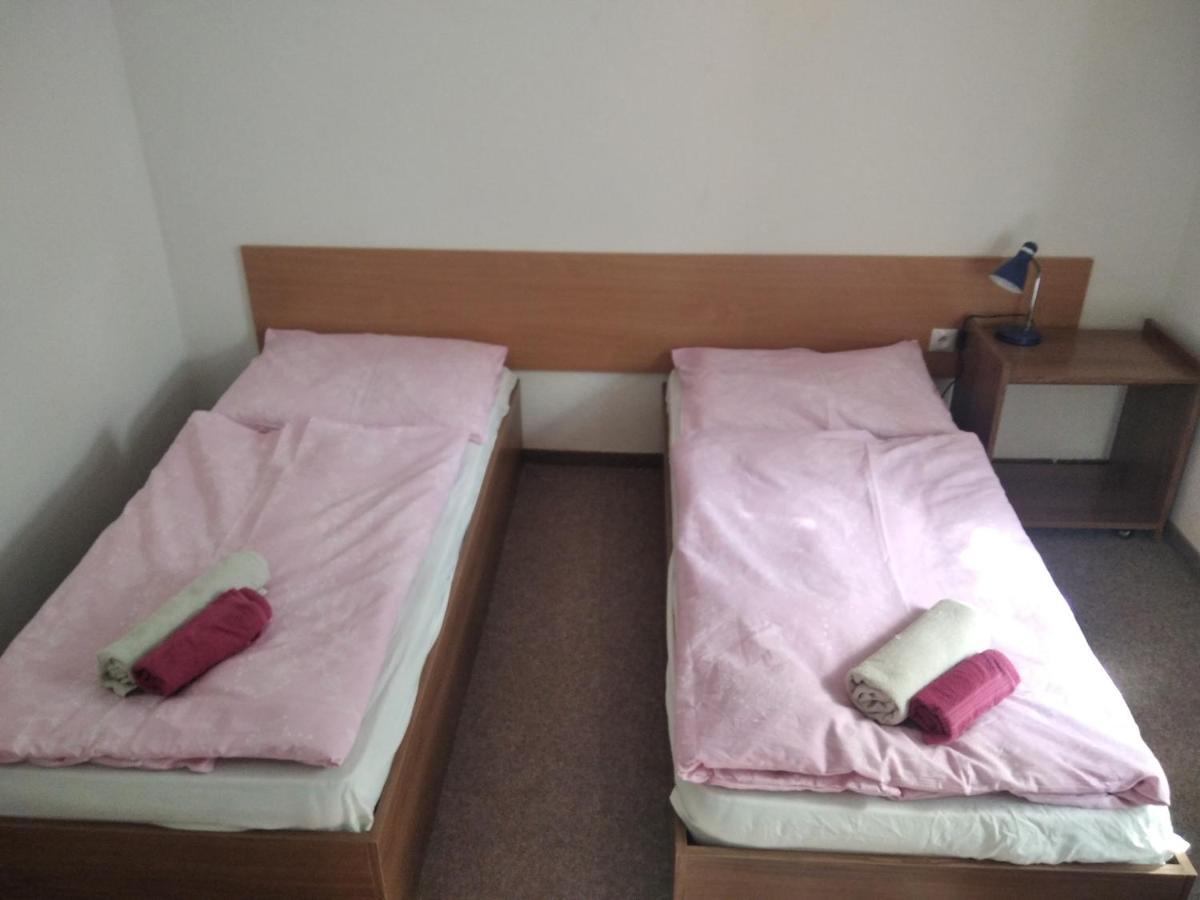 Penzion U Jezu Dobronice Zewnętrze zdjęcie