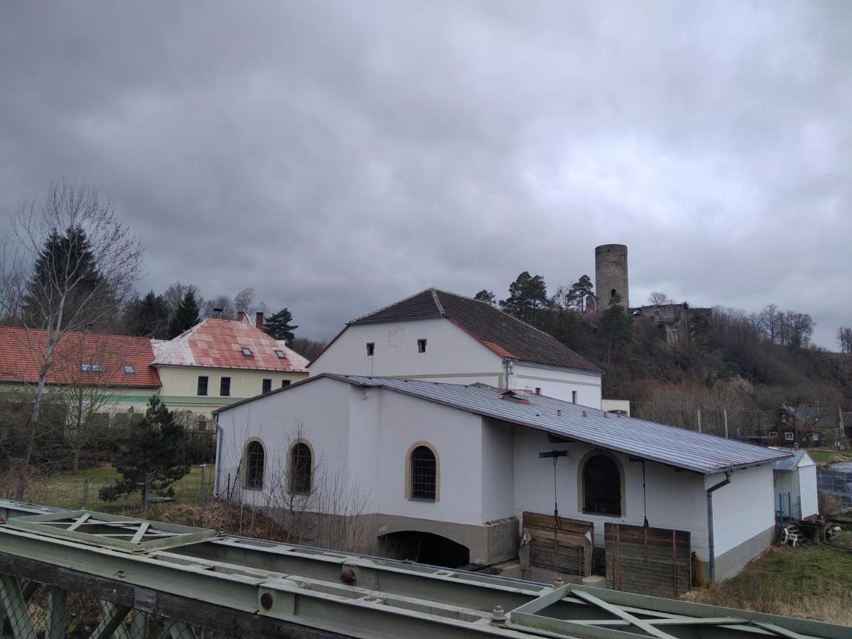 Penzion U Jezu Dobronice Zewnętrze zdjęcie